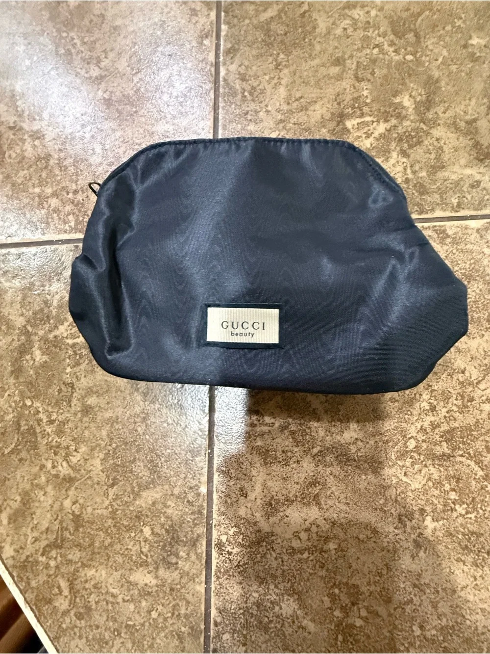Gucci Beauty Black Cosmetic Makeup Bag Floral Lining Zip Pouch